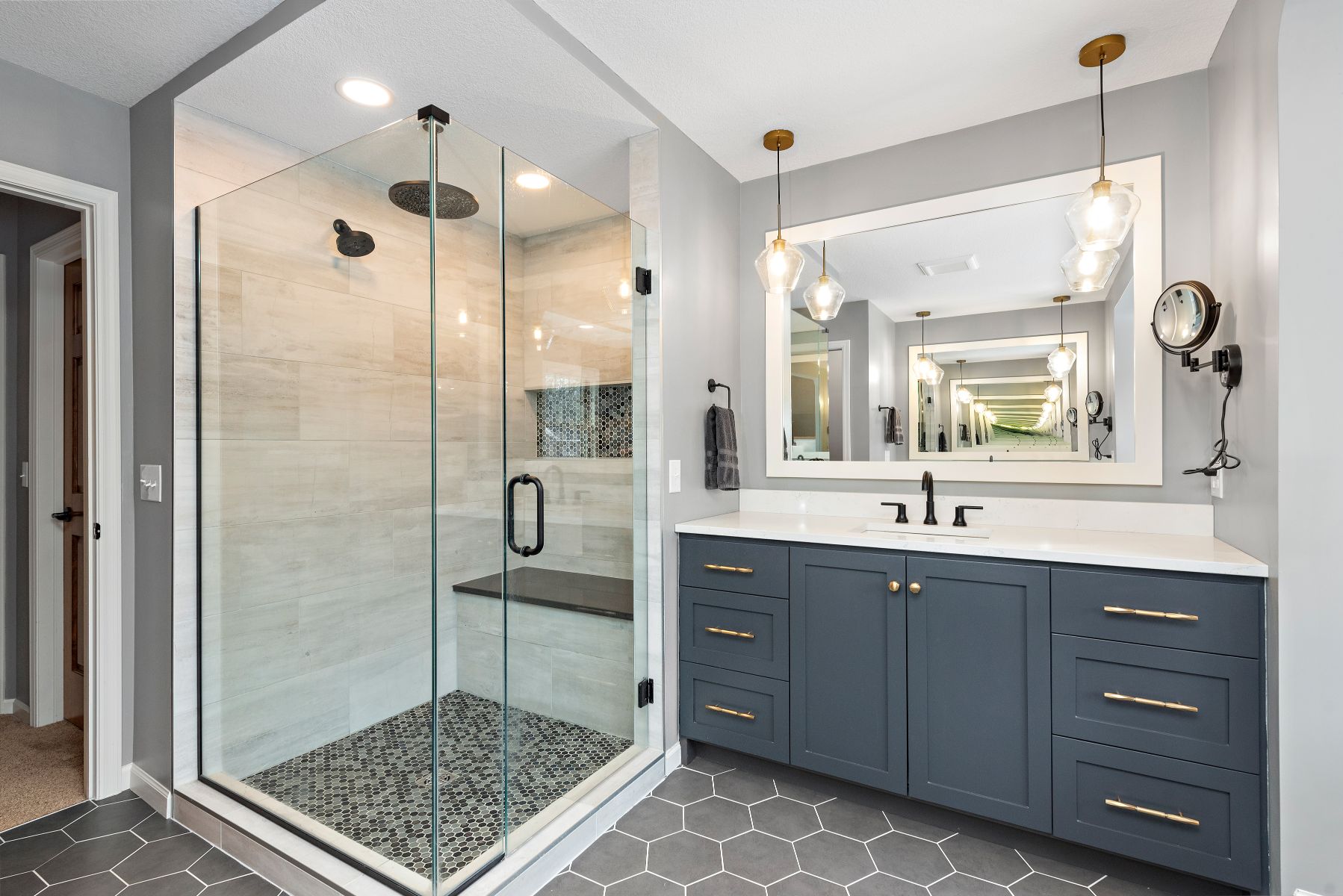 Custom Bathroom Vanities: Design Ideas for Your Remodel